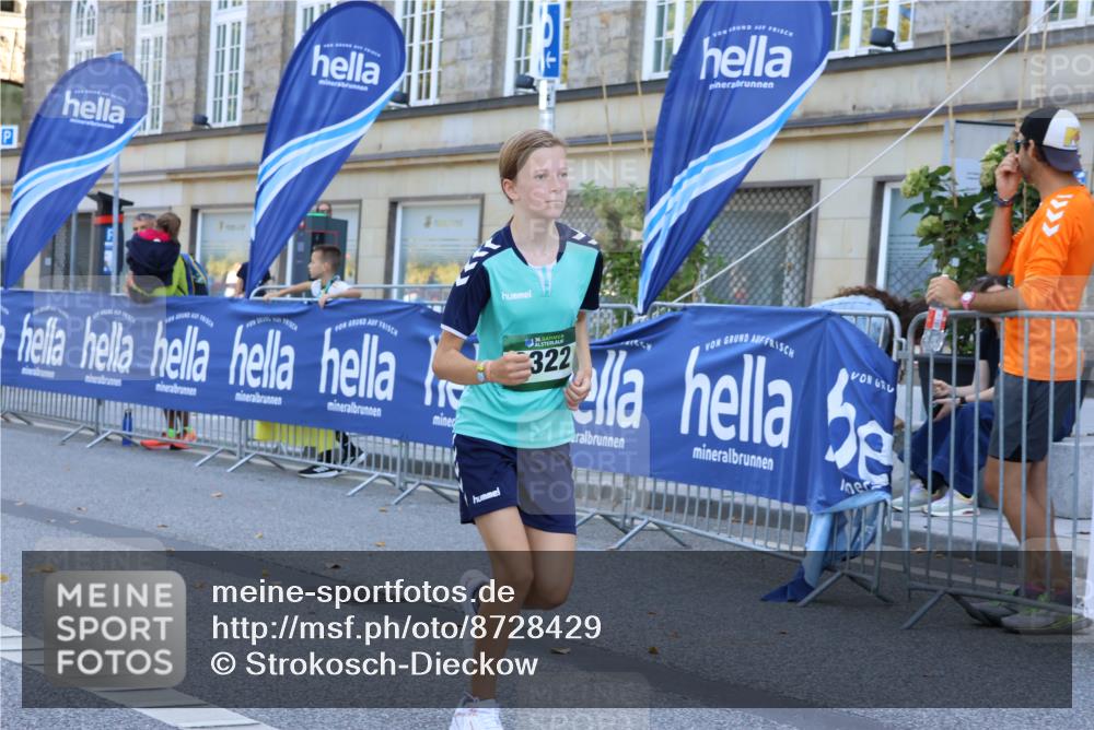 07.09.2025 - BARMER Alsterlauf Strokosch-Dieckow http://msf.ph/oto/8728429 07.09.2025 12:00:10 Ziel  meine-sportfotos.de