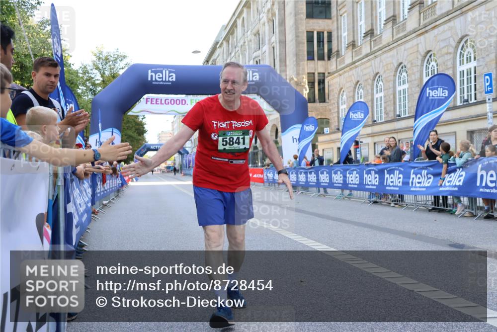 07.09.2025 - BARMER Alsterlauf Strokosch-Dieckow http://msf.ph/oto/8728454 07.09.2025 10:36:10 Ziel 3453 meine-sportfotos.de