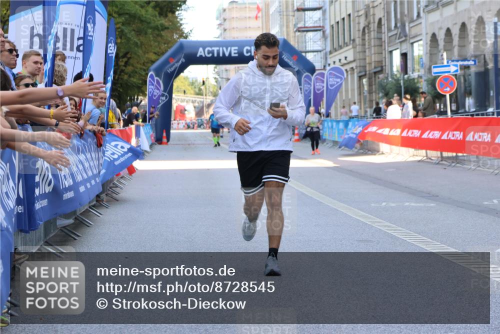 07.09.2025 - BARMER Alsterlauf Strokosch-Dieckow http://msf.ph/oto/8728545 07.09.2025 10:35:10 Ziel 4069, 5841 meine-sportfotos.de