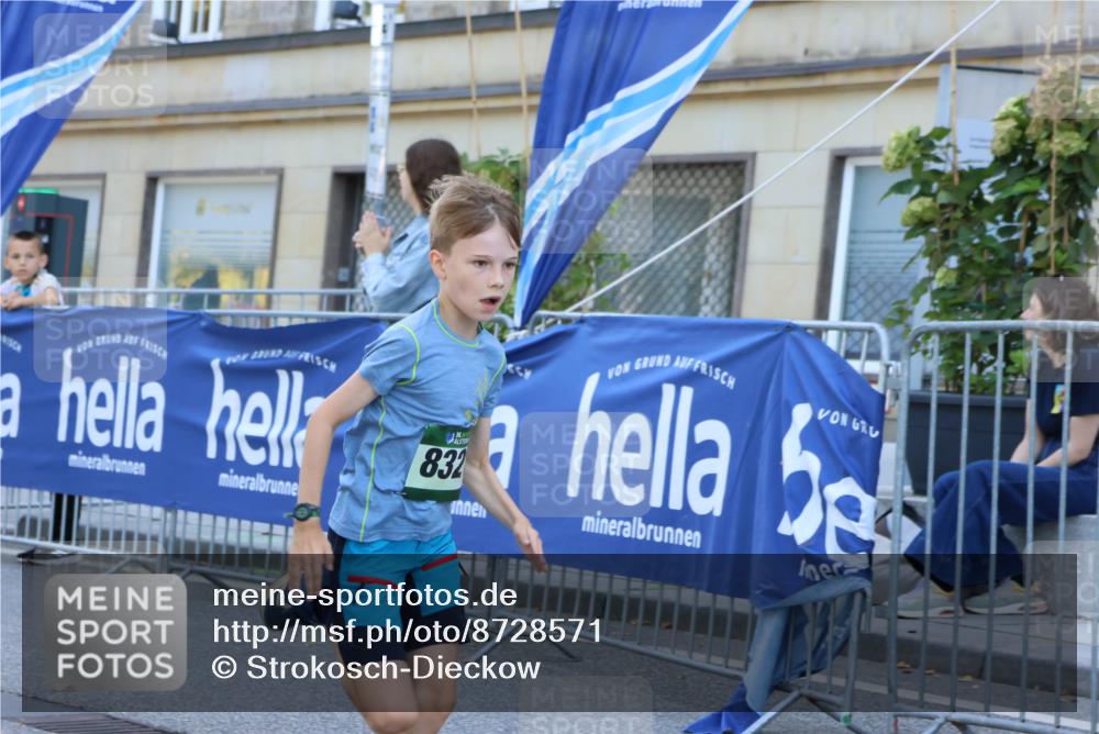 07.09.2025 - BARMER Alsterlauf Strokosch-Dieckow http://msf.ph/oto/8728571 07.09.2025 11:59:06 Ziel  meine-sportfotos.de