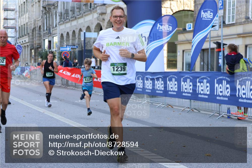 07.09.2025 - BARMER Alsterlauf Strokosch-Dieckow http://msf.ph/oto/8728594 07.09.2025 11:59:04 Ziel  meine-sportfotos.de
