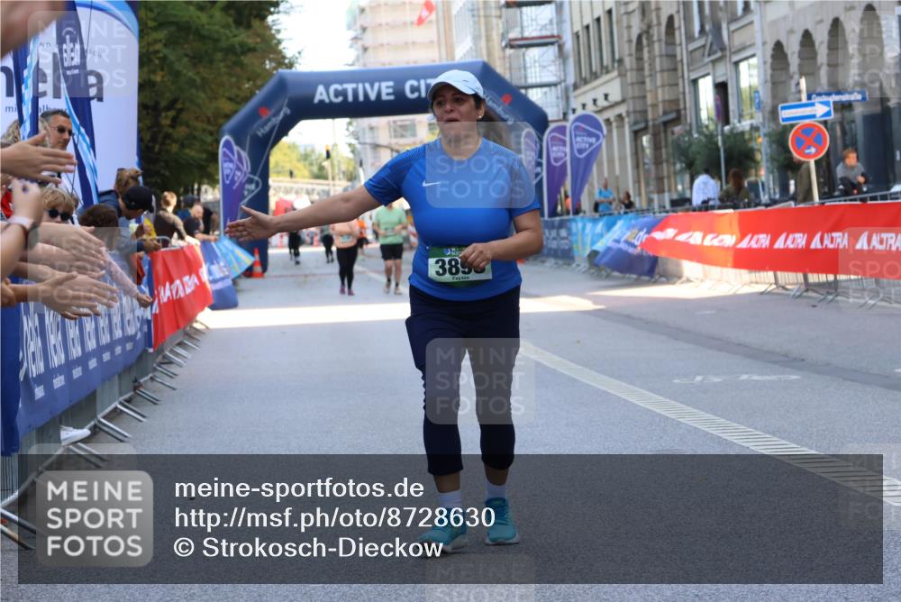 07.09.2025 - BARMER Alsterlauf Strokosch-Dieckow http://msf.ph/oto/8728630 07.09.2025 10:33:32 Ziel 2738, 5124 meine-sportfotos.de