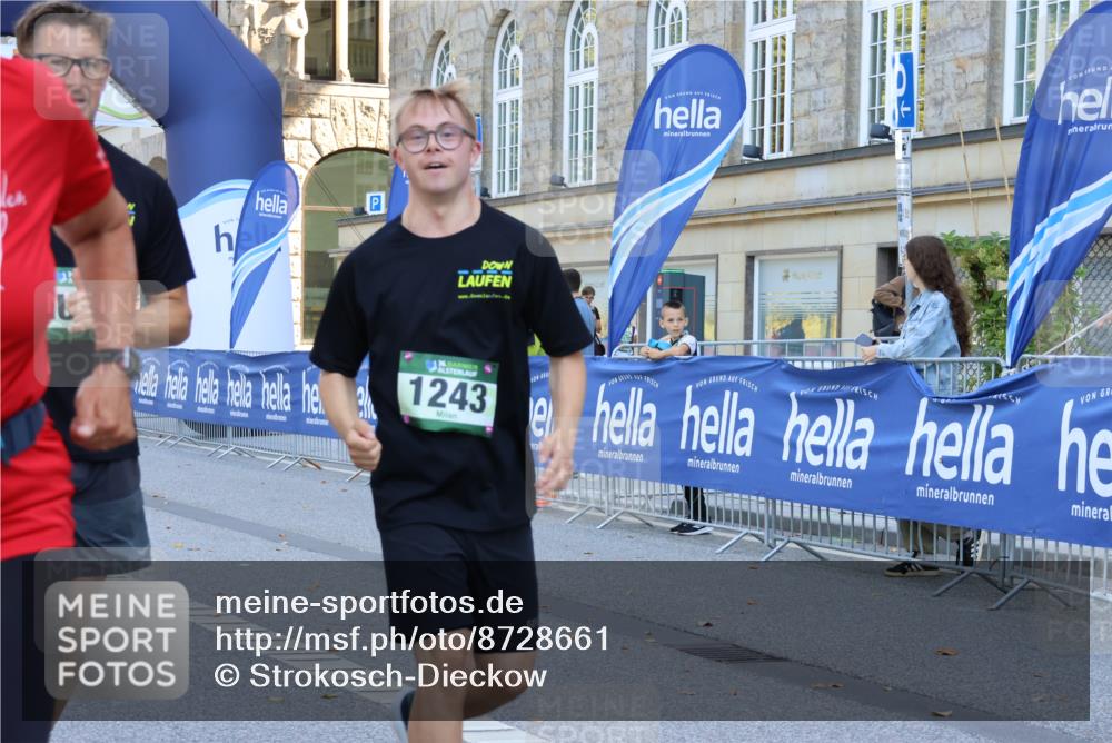 07.09.2025 - BARMER Alsterlauf Strokosch-Dieckow http://msf.ph/oto/8728661 07.09.2025 11:58:35 Ziel  meine-sportfotos.de