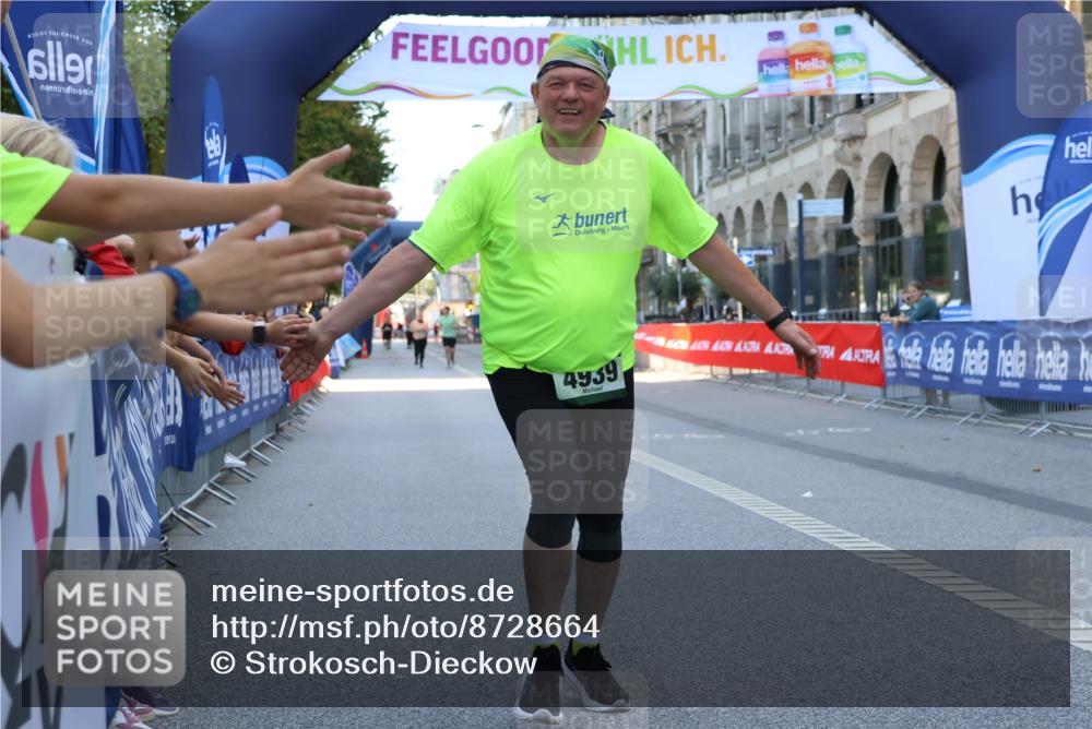 07.09.2025 - BARMER Alsterlauf Strokosch-Dieckow http://msf.ph/oto/8728664 07.09.2025 10:33:28 Ziel  meine-sportfotos.de