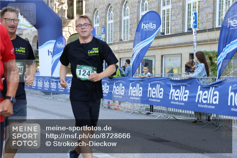 07.09.2025 - BARMER Alsterlauf Strokosch-Dieckow http://msf.ph/oto/8728666 07.09.2025 11:58:34 Ziel  meine-sportfotos.de