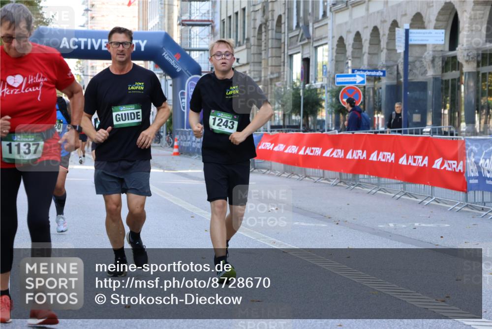 07.09.2025 - BARMER Alsterlauf Strokosch-Dieckow http://msf.ph/oto/8728670 07.09.2025 11:58:30 Ziel  meine-sportfotos.de