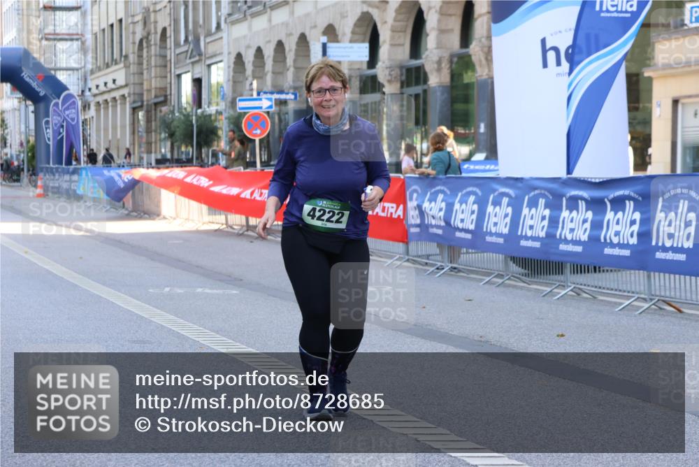07.09.2025 - BARMER Alsterlauf Strokosch-Dieckow http://msf.ph/oto/8728685 07.09.2025 10:32:54 Ziel 3898 meine-sportfotos.de