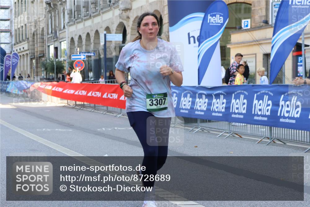 07.09.2025 - BARMER Alsterlauf Strokosch-Dieckow http://msf.ph/oto/8728689 07.09.2025 10:32:40 Ziel 3898, 4939 meine-sportfotos.de