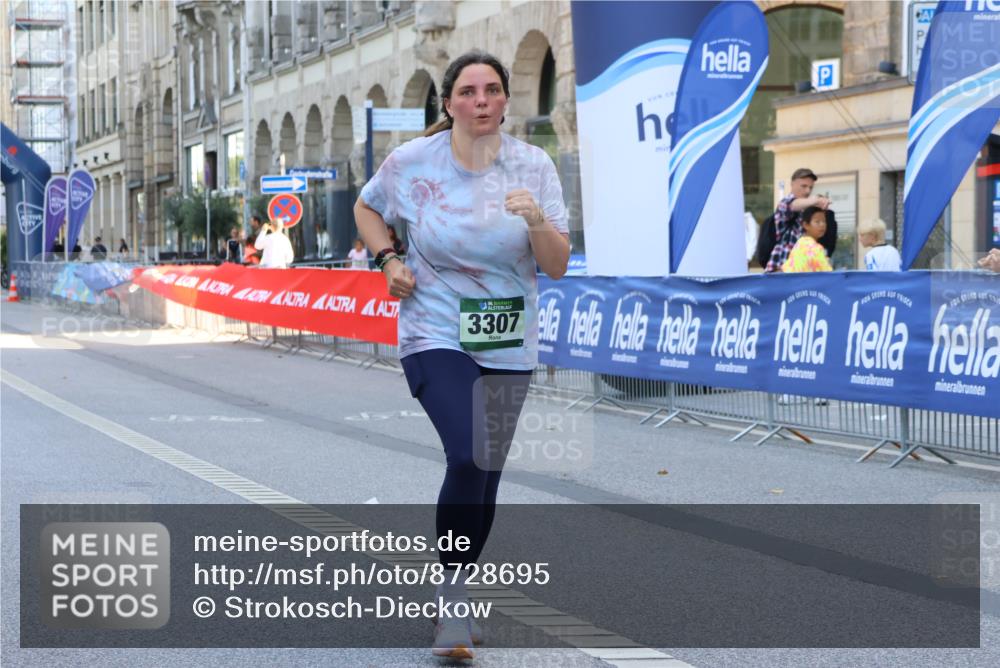 07.09.2025 - BARMER Alsterlauf Strokosch-Dieckow http://msf.ph/oto/8728695 07.09.2025 10:32:40 Ziel 3898, 4939 meine-sportfotos.de