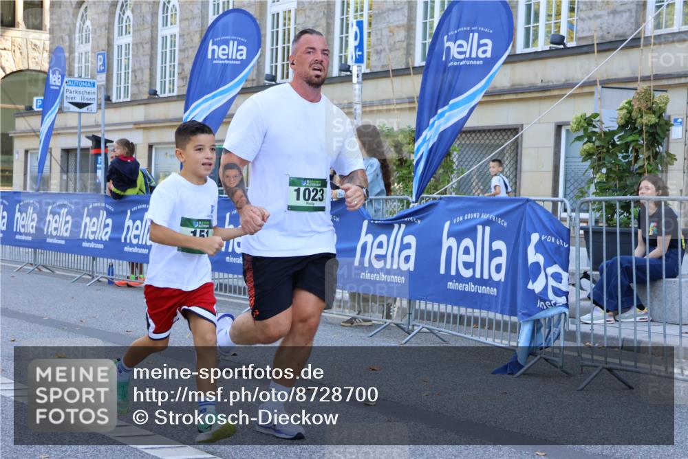 07.09.2025 - BARMER Alsterlauf Strokosch-Dieckow http://msf.ph/oto/8728700 07.09.2025 11:58:12 Ziel  meine-sportfotos.de