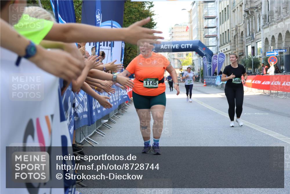 07.09.2025 - BARMER Alsterlauf Strokosch-Dieckow http://msf.ph/oto/8728744 07.09.2025 10:32:28 Ziel 3105 meine-sportfotos.de