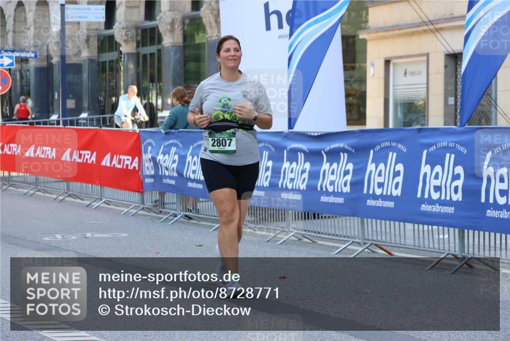 07.09.2025 - BARMER Alsterlauf Strokosch-Dieckow http://msf.ph/oto/8728771 07.09.2025 10:32:15 Ziel 4222 meine-sportfotos.de