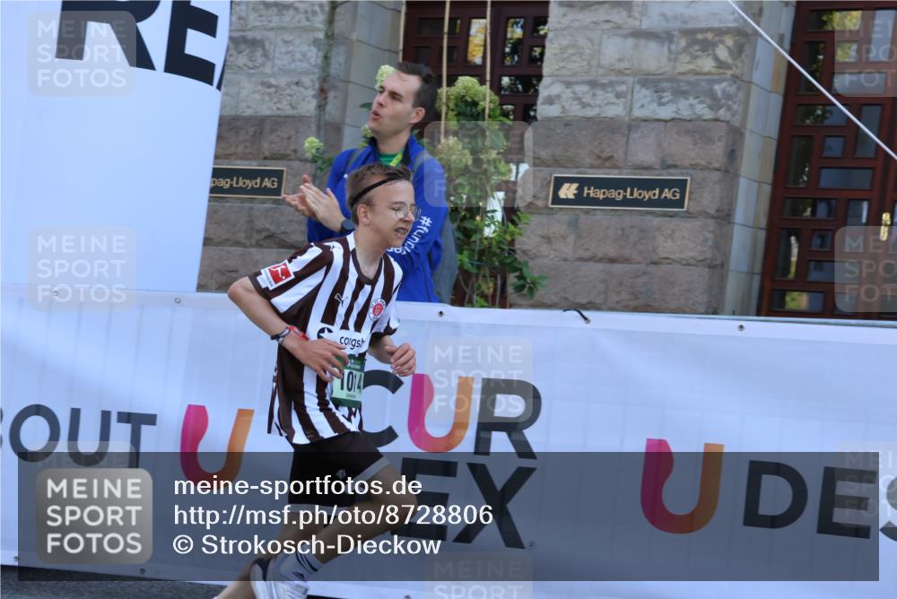 07.09.2025 - BARMER Alsterlauf Strokosch-Dieckow http://msf.ph/oto/8728806 07.09.2025 11:57:50 Ziel  meine-sportfotos.de