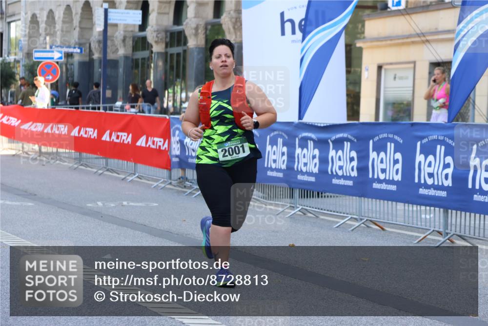 07.09.2025 - BARMER Alsterlauf Strokosch-Dieckow http://msf.ph/oto/8728813 07.09.2025 10:31:49 Ziel 1145, 2635, 3307, 3686 meine-sportfotos.de