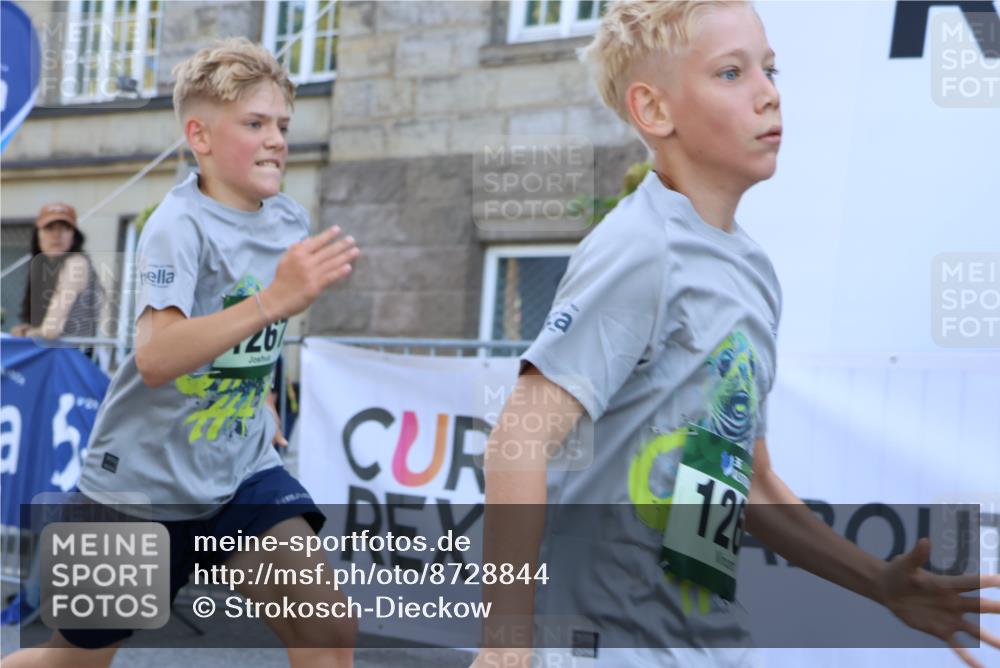 07.09.2025 - BARMER Alsterlauf Strokosch-Dieckow http://msf.ph/oto/8728844 07.09.2025 11:57:22 Ziel  meine-sportfotos.de