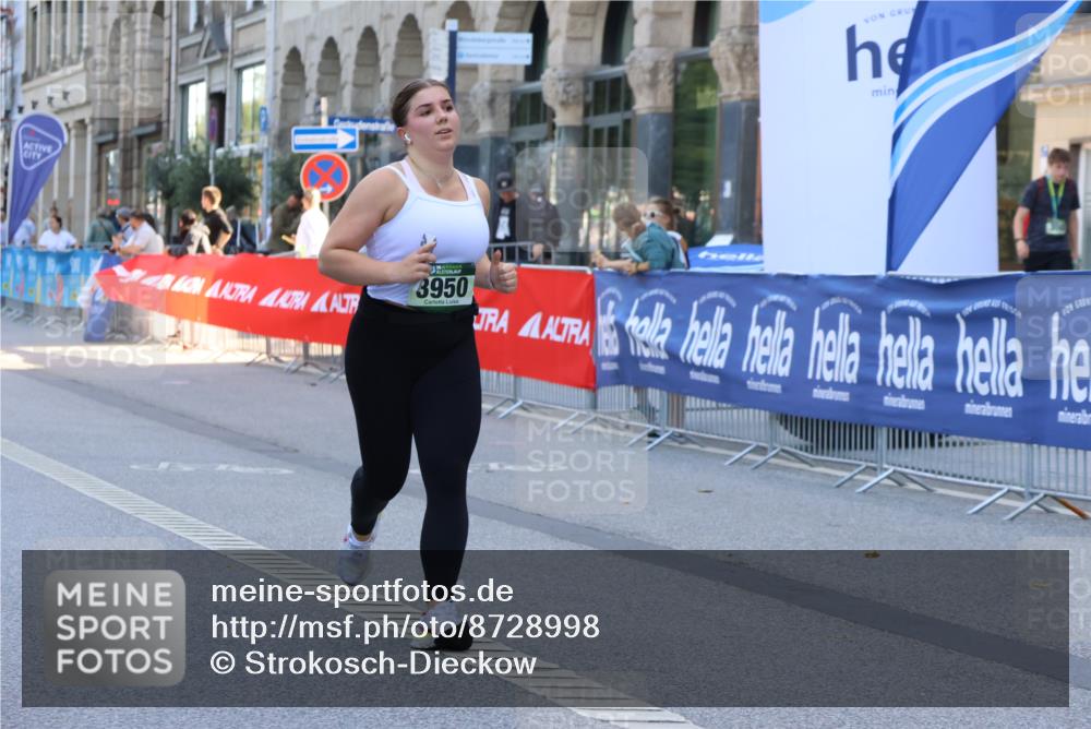 07.09.2025 - BARMER Alsterlauf Strokosch-Dieckow http://msf.ph/oto/8728998 07.09.2025 10:30:10 Ziel 4624 meine-sportfotos.de