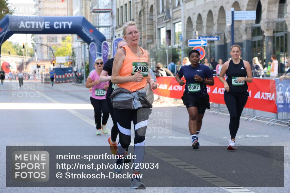 07.09.2025 - BARMER Alsterlauf Strokosch-Dieckow http://msf.ph/oto/8729034 07.09.2025 10:29:42 Ziel 3950, 4126 meine-sportfotos.de