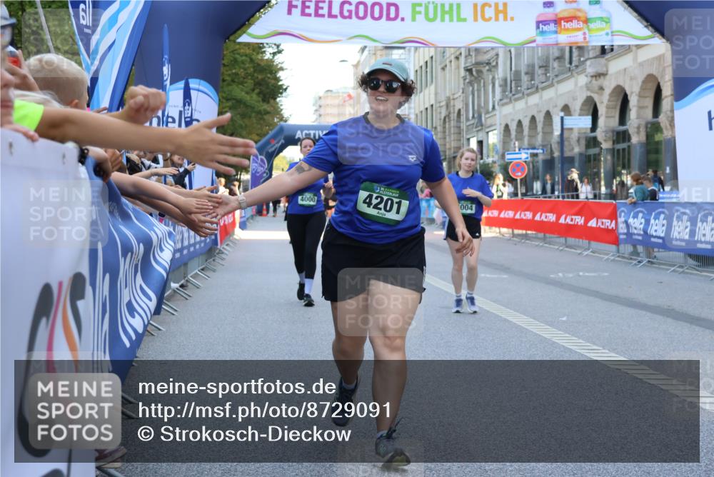 07.09.2025 - BARMER Alsterlauf Strokosch-Dieckow http://msf.ph/oto/8729091 07.09.2025 10:29:18 Ziel 2215, 2382, 3287, 5071 meine-sportfotos.de