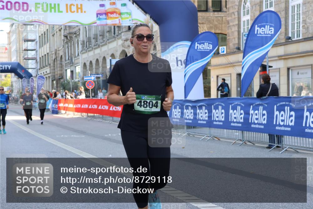 07.09.2025 - BARMER Alsterlauf Strokosch-Dieckow http://msf.ph/oto/8729118 07.09.2025 10:29:06 Ziel 2215, 2382, 2486, 3287, 4584, 5071, 6087 meine-sportfotos.de
