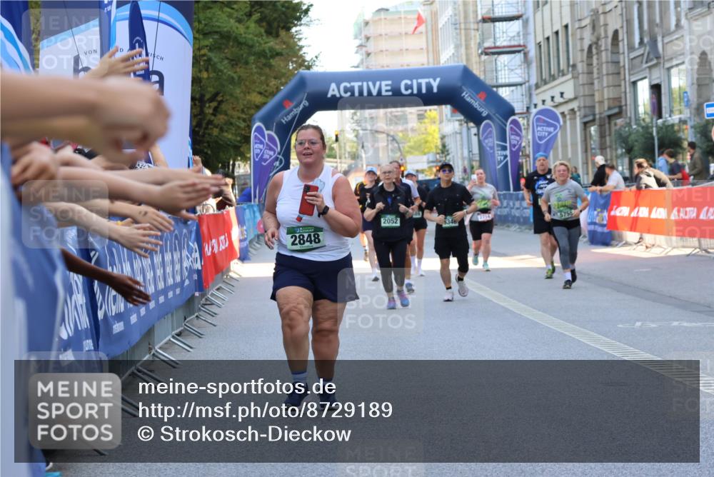 07.09.2025 - BARMER Alsterlauf Strokosch-Dieckow http://msf.ph/oto/8729189 07.09.2025 10:28:39 Ziel 2877, 3457, 3495, 3542, 3553, 3560, 4000, 4004, 4201 meine-sportfotos.de