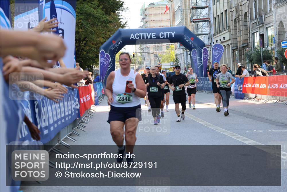 07.09.2025 - BARMER Alsterlauf Strokosch-Dieckow http://msf.ph/oto/8729191 07.09.2025 10:28:39 Ziel 2877, 3457, 3495, 3542, 3553, 3560, 4000, 4004, 4201 meine-sportfotos.de