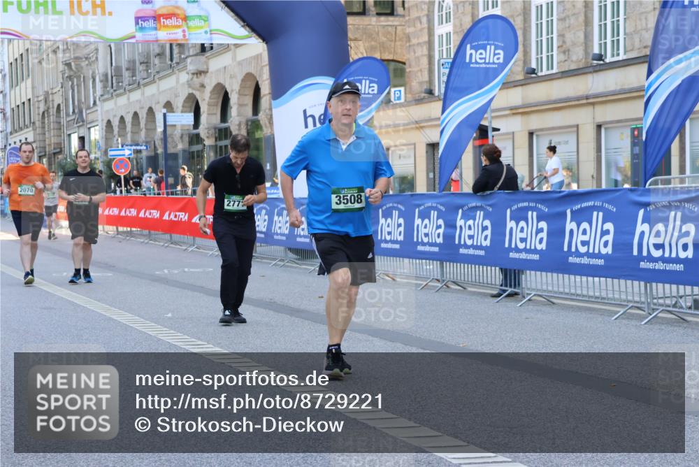 07.09.2025 - BARMER Alsterlauf Strokosch-Dieckow http://msf.ph/oto/8729221 07.09.2025 10:28:33 Ziel 2485, 3457, 3495, 3542, 3553, 3560, 4000, 4004, 4201, 4804 meine-sportfotos.de