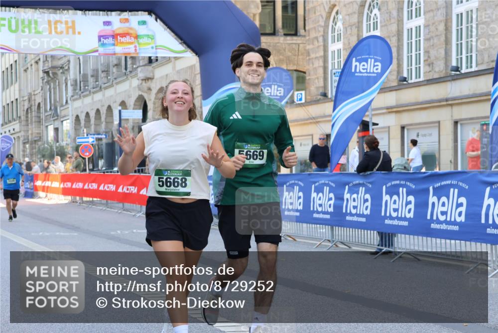 07.09.2025 - BARMER Alsterlauf Strokosch-Dieckow http://msf.ph/oto/8729252 07.09.2025 10:28:24 Ziel 2485, 3542, 3553, 4688, 4689, 4804, 5985 meine-sportfotos.de