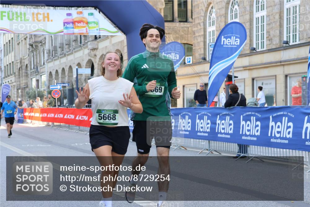 07.09.2025 - BARMER Alsterlauf Strokosch-Dieckow http://msf.ph/oto/8729254 07.09.2025 10:28:24 Ziel 2485, 3542, 3553, 4688, 4689, 4804, 5985 meine-sportfotos.de