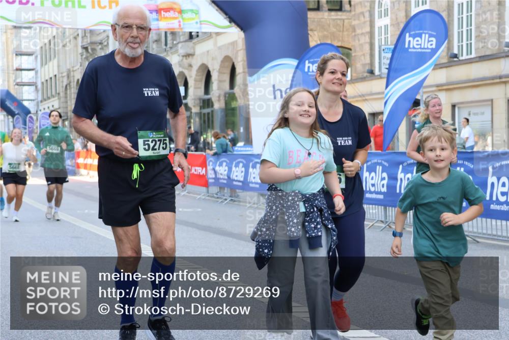 07.09.2025 - BARMER Alsterlauf Strokosch-Dieckow http://msf.ph/oto/8729269 07.09.2025 10:28:18 Ziel 2485, 2714, 4688, 4689, 4804, 5222, 5755, 5985 meine-sportfotos.de