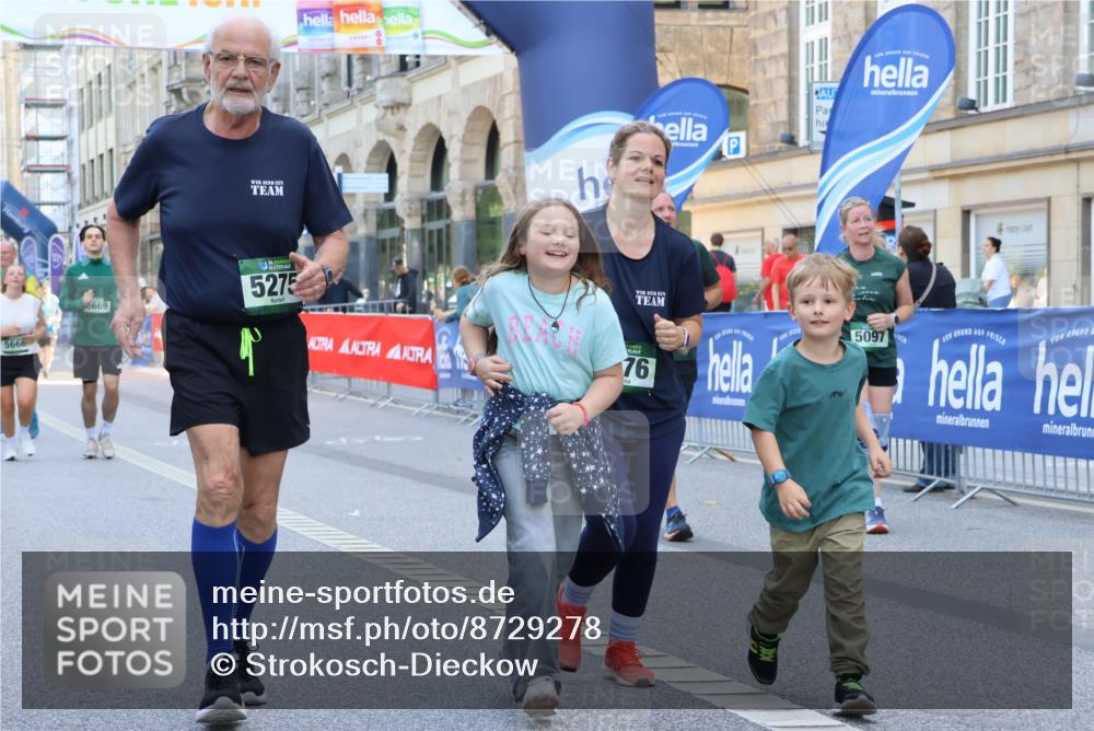 07.09.2025 - BARMER Alsterlauf Strokosch-Dieckow http://msf.ph/oto/8729278 07.09.2025 10:28:18 Ziel 2485, 2714, 4688, 4689, 4804, 5222, 5755, 5985 meine-sportfotos.de