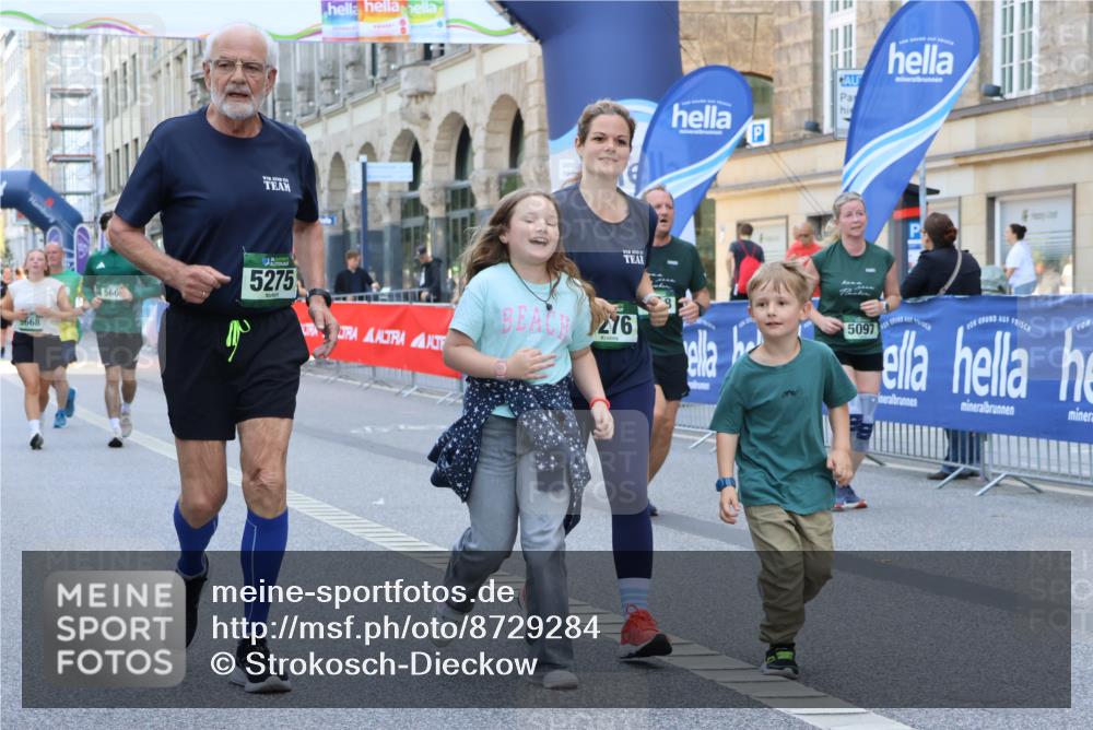 07.09.2025 - BARMER Alsterlauf Strokosch-Dieckow http://msf.ph/oto/8729284 07.09.2025 10:28:18 Ziel 2485, 2714, 4688, 4689, 4804, 5222, 5755, 5985 meine-sportfotos.de