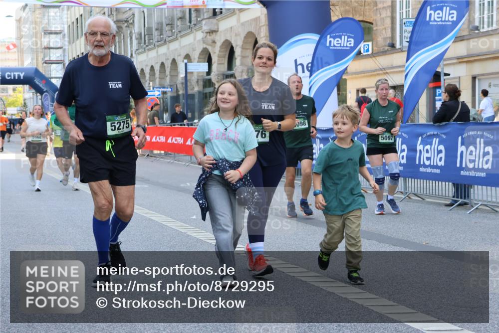 07.09.2025 - BARMER Alsterlauf Strokosch-Dieckow http://msf.ph/oto/8729295 07.09.2025 10:28:18 Ziel 2485, 2714, 4688, 4689, 4804, 5222, 5755, 5985 meine-sportfotos.de