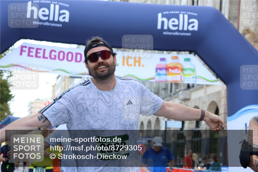 07.09.2025 - BARMER Alsterlauf Strokosch-Dieckow http://msf.ph/oto/8729305 07.09.2025 10:28:09 Ziel 2052, 2714, 2848, 4688, 4689, 5222, 5755, 5985, 6111, 6112, 6346 meine-sportfotos.de