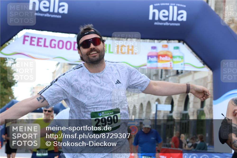 07.09.2025 - BARMER Alsterlauf Strokosch-Dieckow http://msf.ph/oto/8729307 07.09.2025 10:28:09 Ziel 2052, 2714, 2848, 4688, 4689, 5222, 5755, 5985, 6111, 6112, 6346 meine-sportfotos.de