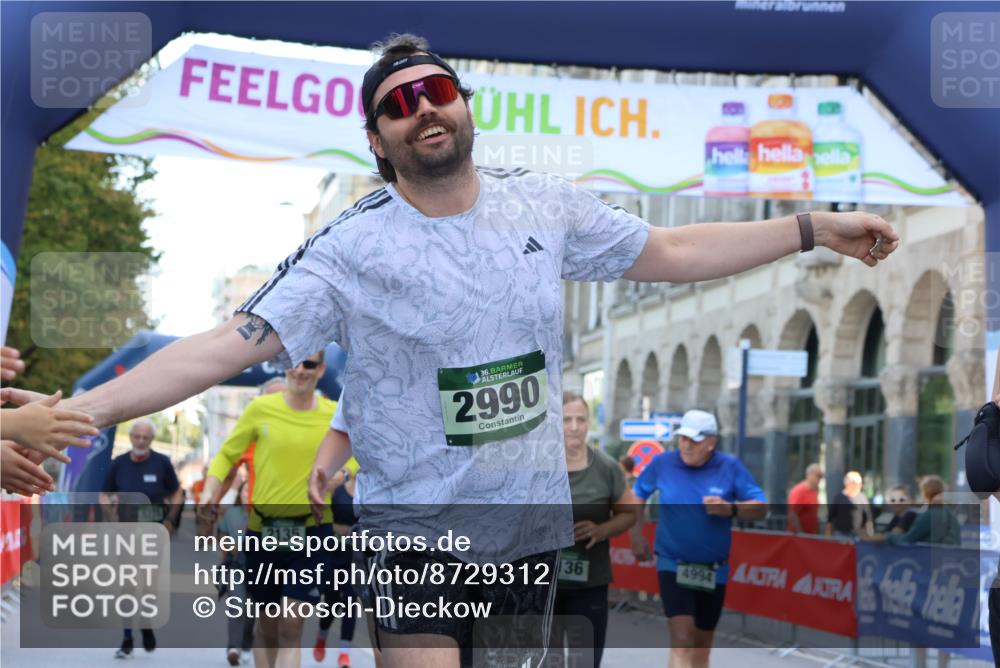 07.09.2025 - BARMER Alsterlauf Strokosch-Dieckow http://msf.ph/oto/8729312 07.09.2025 10:28:09 Ziel 2052, 2714, 2848, 4688, 4689, 5222, 5755, 5985, 6111, 6112, 6346 meine-sportfotos.de