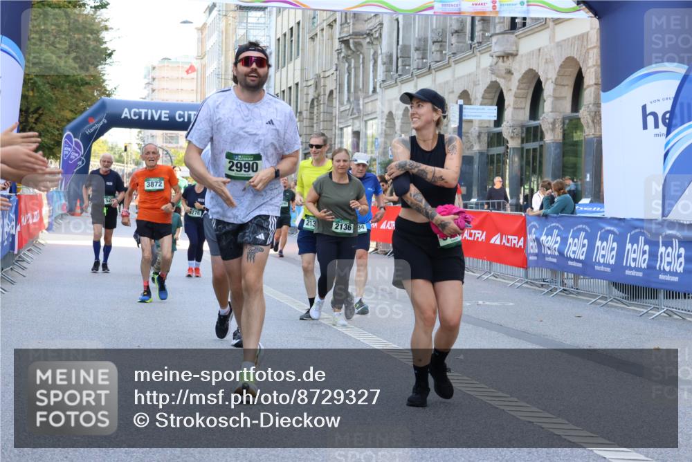 07.09.2025 - BARMER Alsterlauf Strokosch-Dieckow http://msf.ph/oto/8729327 07.09.2025 10:28:07 Ziel 2052, 2714, 2848, 4688, 4689, 5222, 5755, 5985, 6111, 6112, 6346 meine-sportfotos.de