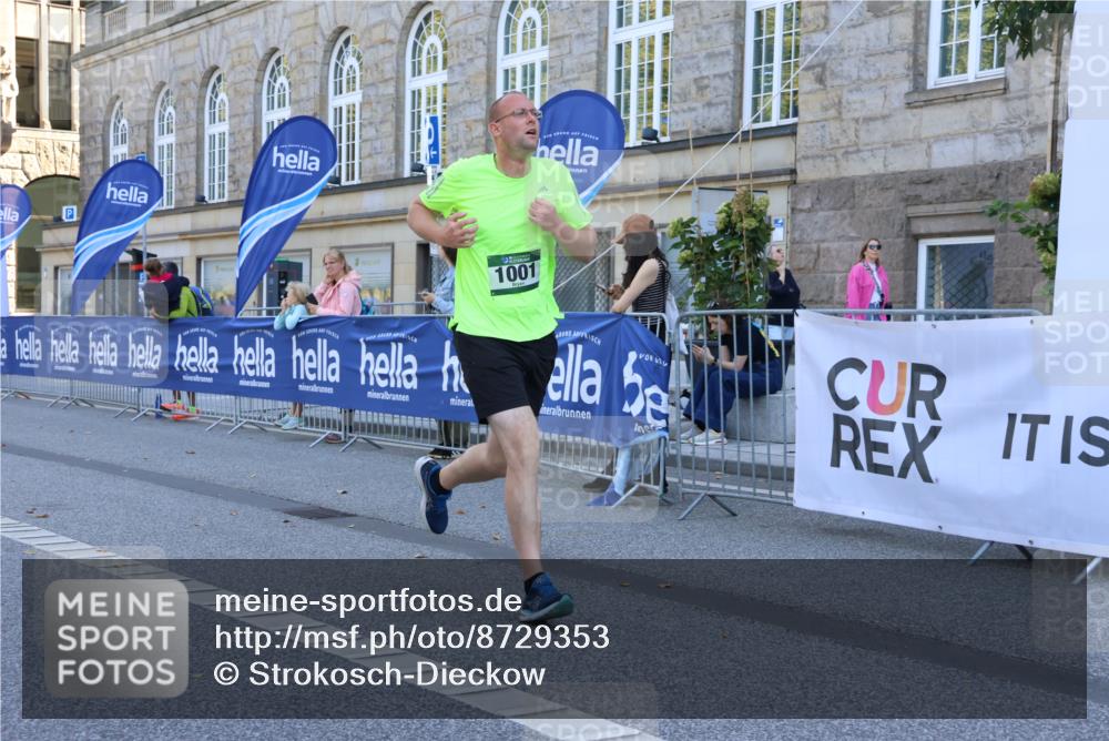 07.09.2025 - BARMER Alsterlauf Strokosch-Dieckow http://msf.ph/oto/8729353 07.09.2025 11:54:41 Ziel  meine-sportfotos.de