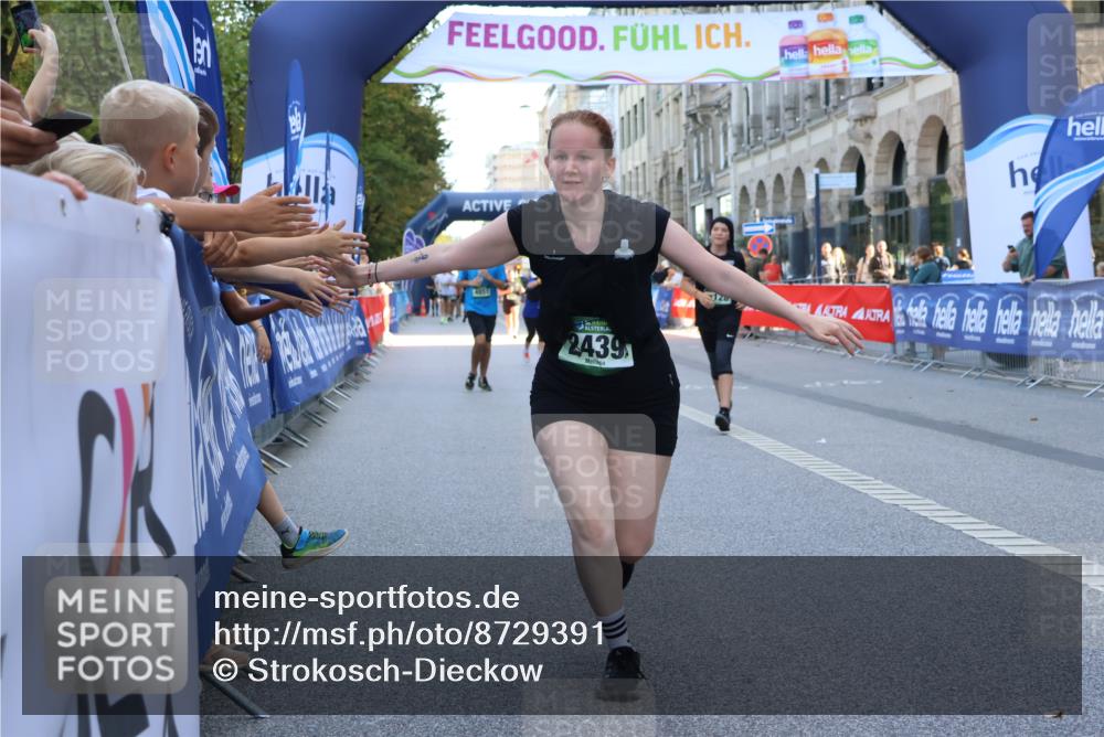 07.09.2025 - BARMER Alsterlauf Strokosch-Dieckow http://msf.ph/oto/8729391 07.09.2025 10:27:41 Ziel 5097, 5098, 5275, 5276, 5668, 5669, 6224 meine-sportfotos.de
