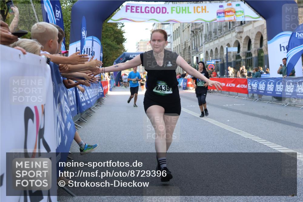 07.09.2025 - BARMER Alsterlauf Strokosch-Dieckow http://msf.ph/oto/8729396 07.09.2025 10:27:40 Ziel 5097, 5098, 5275, 5276, 5668, 5669, 6224 meine-sportfotos.de