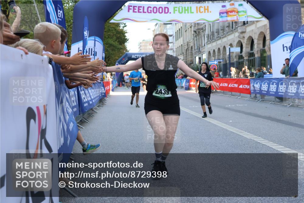 07.09.2025 - BARMER Alsterlauf Strokosch-Dieckow http://msf.ph/oto/8729398 07.09.2025 10:27:40 Ziel 5097, 5098, 5275, 5276, 5668, 5669, 6224 meine-sportfotos.de