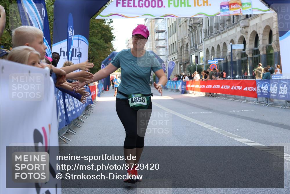 07.09.2025 - BARMER Alsterlauf Strokosch-Dieckow http://msf.ph/oto/8729420 07.09.2025 10:27:29 Ziel 2135, 2136, 2239, 2990, 3746, 4994, 5275, 5276 meine-sportfotos.de