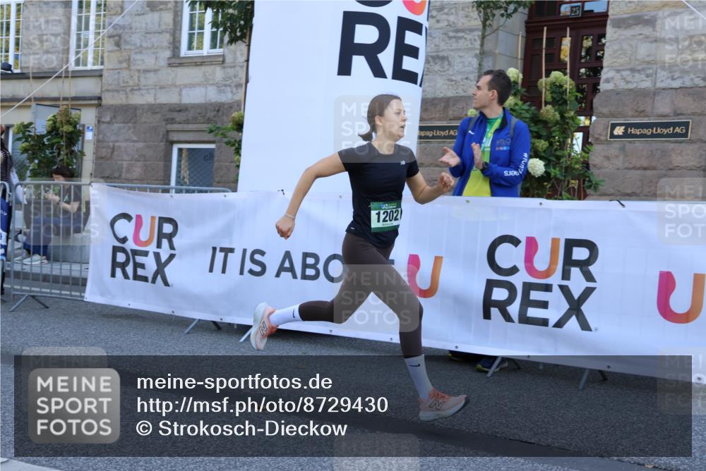 07.09.2025 - BARMER Alsterlauf Strokosch-Dieckow http://msf.ph/oto/8729430 07.09.2025 11:54:03 Ziel  meine-sportfotos.de