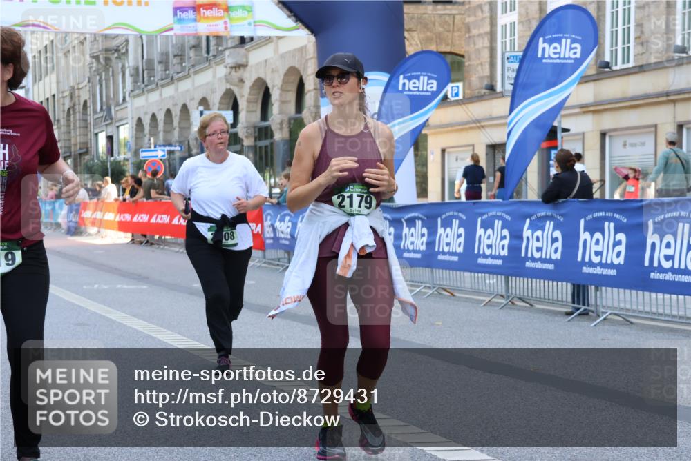 07.09.2025 - BARMER Alsterlauf Strokosch-Dieckow http://msf.ph/oto/8729431 07.09.2025 10:27:26 Ziel 2135, 2136, 2239, 2990, 3003, 3746, 4994, 5275, 5276 meine-sportfotos.de