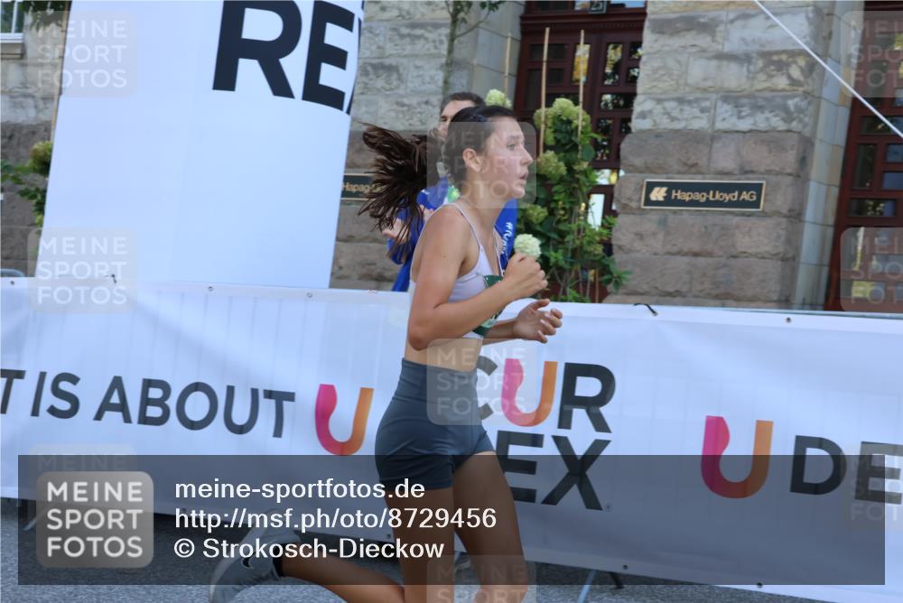 07.09.2025 - BARMER Alsterlauf Strokosch-Dieckow http://msf.ph/oto/8729456 07.09.2025 11:53:57 Ziel  meine-sportfotos.de
