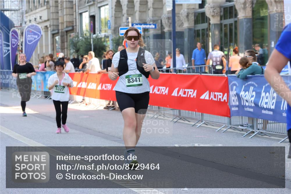 07.09.2025 - BARMER Alsterlauf Strokosch-Dieckow http://msf.ph/oto/8729464 07.09.2025 10:27:14 Ziel 2441, 2990, 3003, 3746, 4851, 5128, 6301 meine-sportfotos.de