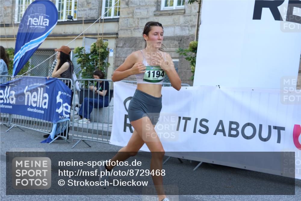07.09.2025 - BARMER Alsterlauf Strokosch-Dieckow http://msf.ph/oto/8729468 07.09.2025 11:53:57 Ziel  meine-sportfotos.de