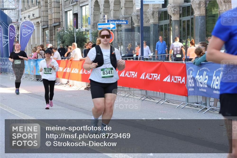 07.09.2025 - BARMER Alsterlauf Strokosch-Dieckow http://msf.ph/oto/8729469 07.09.2025 10:27:14 Ziel 2441, 2990, 3003, 3746, 4851, 5128, 6301 meine-sportfotos.de