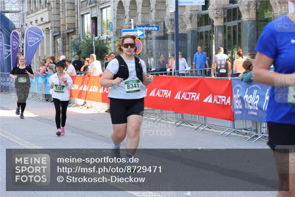 07.09.2025 - BARMER Alsterlauf Strokosch-Dieckow http://msf.ph/oto/8729471 07.09.2025 10:27:14 Ziel 2441, 2990, 3003, 3746, 4851, 5128, 6301 meine-sportfotos.de