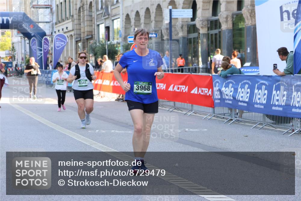 07.09.2025 - BARMER Alsterlauf Strokosch-Dieckow http://msf.ph/oto/8729479 07.09.2025 10:27:11 Ziel 2441, 3003, 4851, 5128, 6301 meine-sportfotos.de