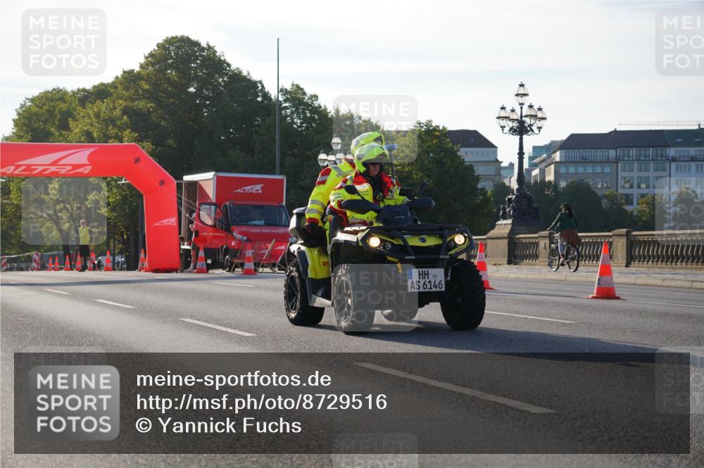 07.09.2025 - BARMER Alsterlauf Yannick Fuchs http://msf.ph/oto/8729516 07.09.2025 08:43:57 Laufen 6146 meine-sportfotos.de